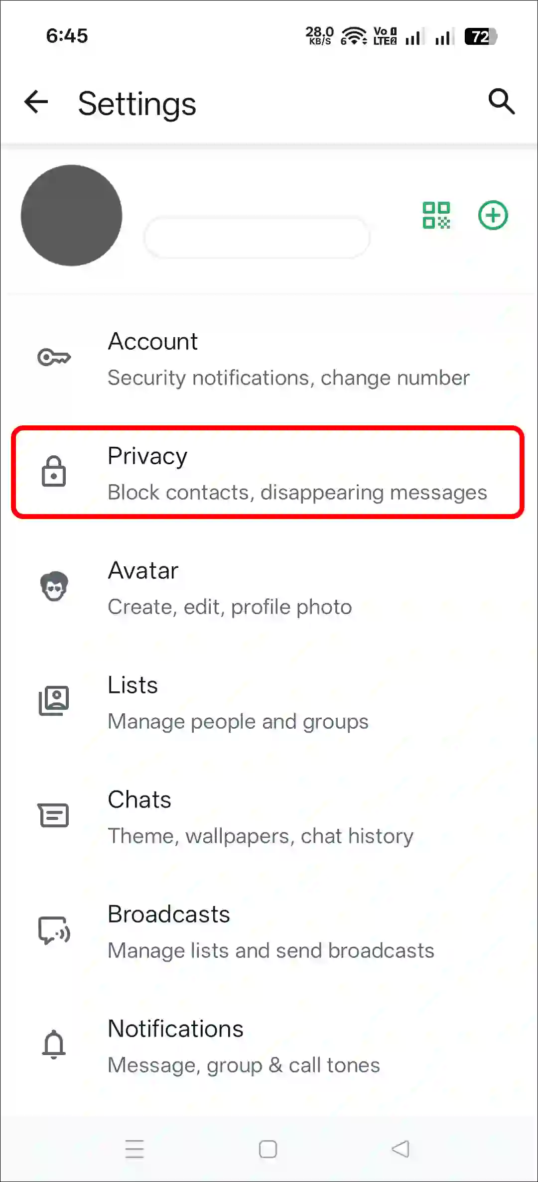 turn on reshare button on whatsapp status