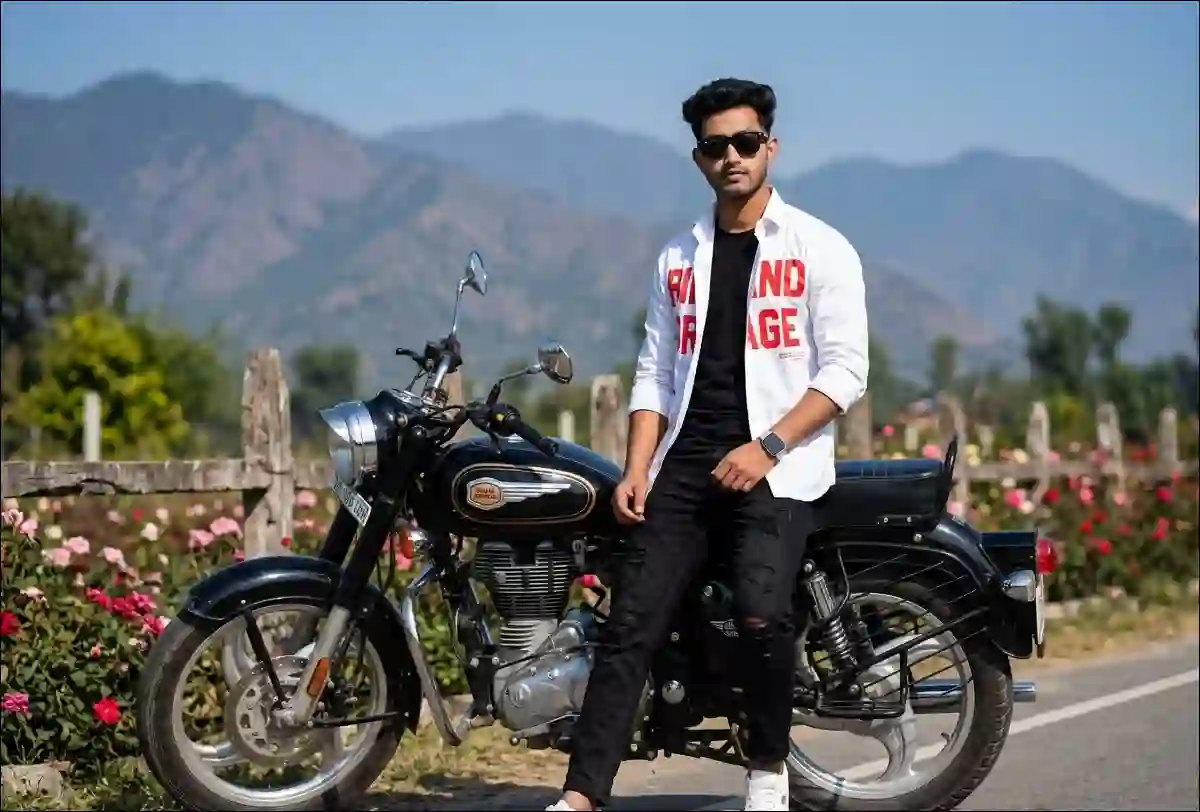 banana prompts xyz bullet bike